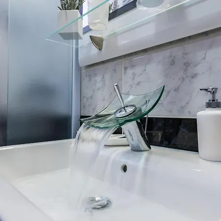 Bagi In Old Town Center *